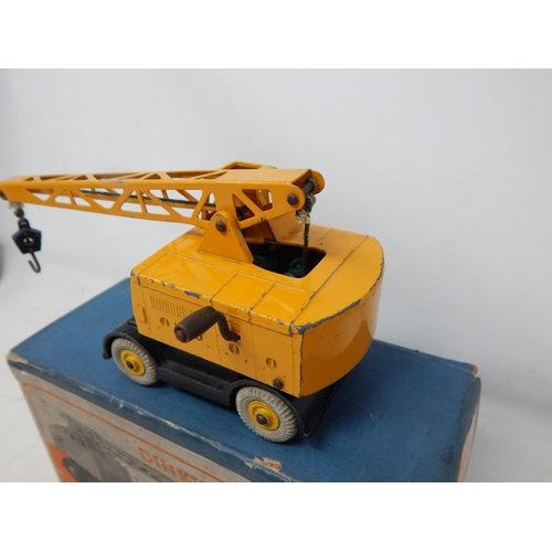 418 - DINKY SUPER TOYS: 571 Coles mobile Crane