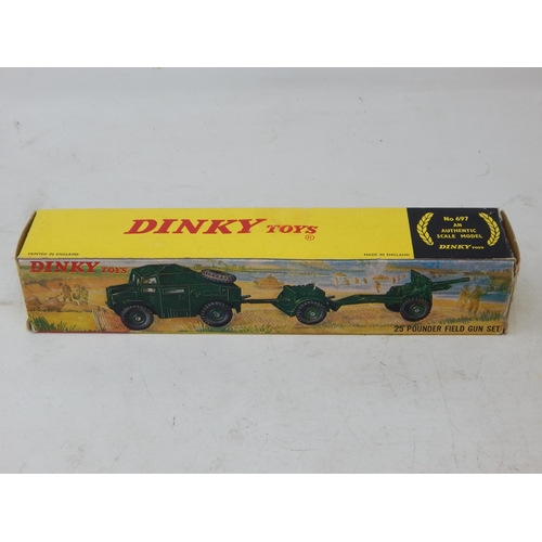 447 - DINKY TOYS: 697 25 Pounder Field Gun Set