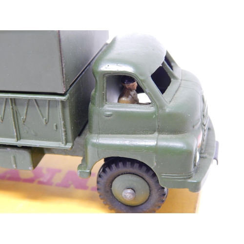 450 - DINKY TOYS: 621 3-Ton Army Wagon