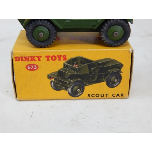 451 - DINKY TOYS: 673 Scout Car