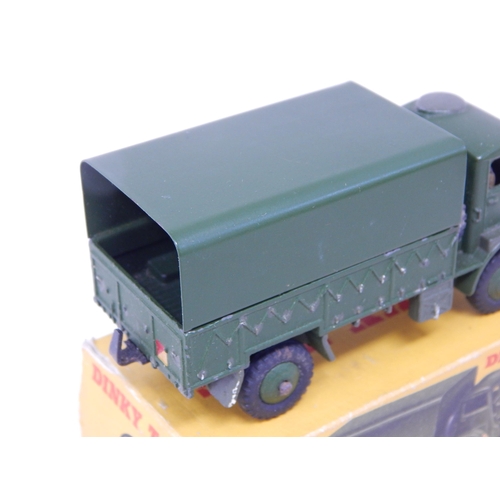 456 - DINKY TOYS: 623 Army Covered Wagon