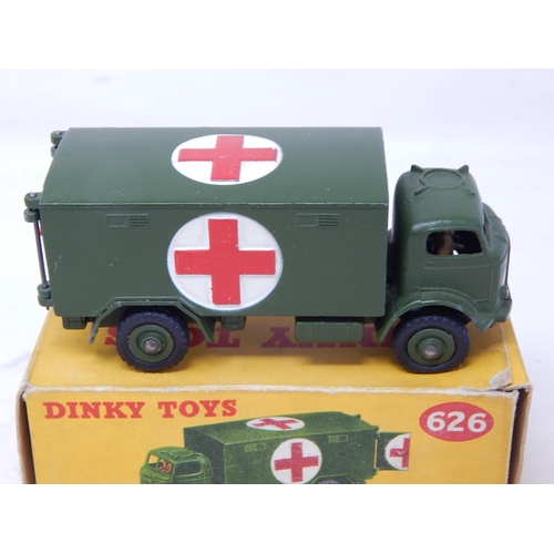 457 - DINKY TOYS: 626 Military Ambulance