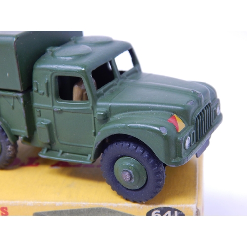 460 - DINKY TOYS: 641 Army 1-Ton Cargo Truck