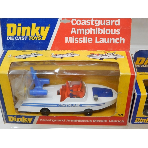 466 - DINKY TOYS: 978 Refuse Wagon, 383 Convoy National Carriers Truck, 674 Coastguard Amphibious Missile ... 