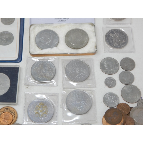 218 - Quantity of Mainly U.K Coinage including commemorative crowns, pre-decimal including silver etc (lot... 