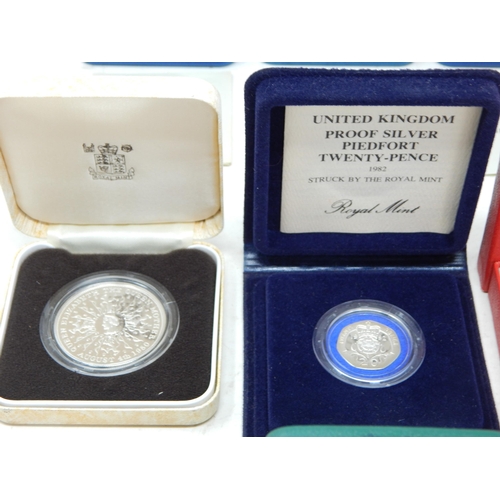 248 - Quantity of 925 Silver Proof Crowns, Silver Piedfort Twenty Pence, Silver One Pound etc in cases of ... 