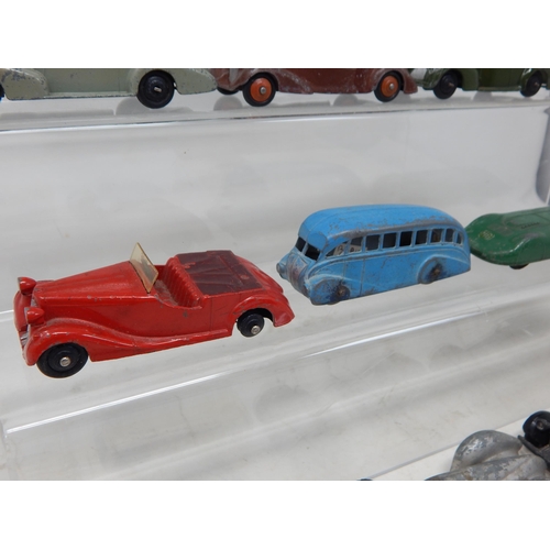 475 - DINKY TOYS: Various Including Packard, Chrysler, Oldsmobile, Studebaker, Alvis, Sunbeam Talbot etc (... 