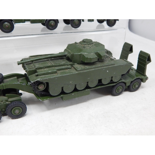 478 - DINKY TOYS: Military Vehicles (10)