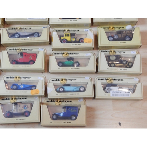 497 - 34 x Matchbox Models of Yesteryear (boxed)