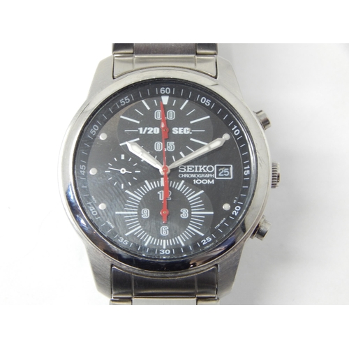 398 - Gentleman's Seiko Chronograph 100m Wristwatch with Date Aperture on Original Strap