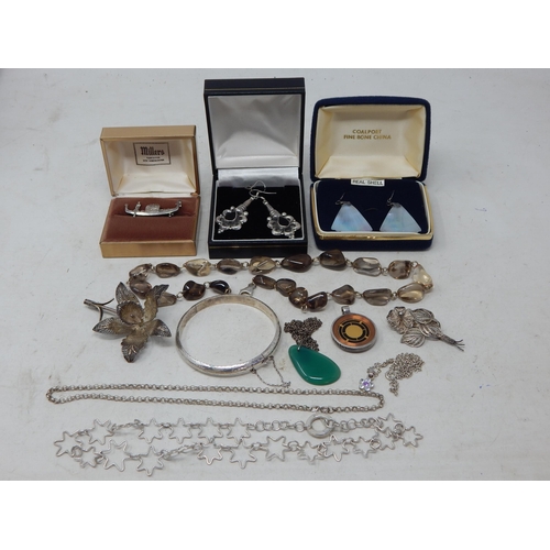 368 - Quantity of Silver Jewellery to Include, Brooches, Earrings, Necklaces, Bangle etc