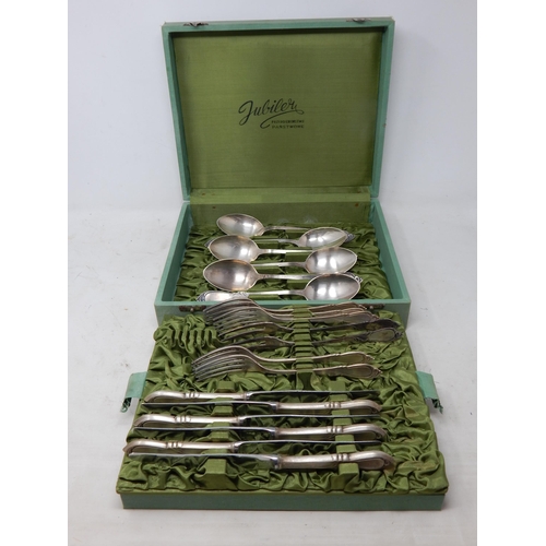 371 - Part Canteen of Polish Silver 800 Standard Flatware: Comprising 6 x Tablespoons, 5 x Dinner forks, 2... 