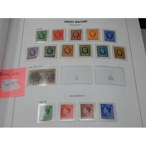 209 - STANLEY GIBBONS: 4 x Albums of Stamps of Great Britain with Outer Sleeves Containing a Massive Colle... 