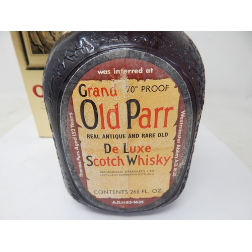 941 - Grand Old Parr De Luxe Scotch Whisky 26 2/3 fl oz