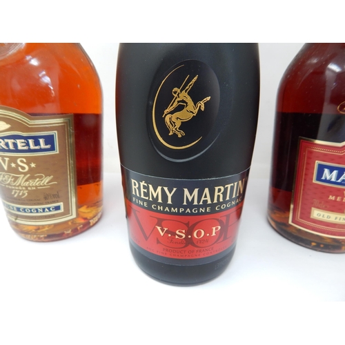 945 - Remy Martin Fine Champagne Cognac, Martell V.S.O.P Cognac & Martell V.S Fine Cognac (3)