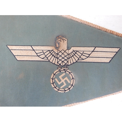 584 - WWII Nazi Germany Kriegsmarine Car Pennant (believed replica)