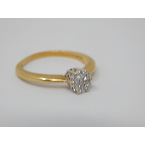 252 - 18ct Yellow Gold Diamond Flowerhead Ring Set with Seven Diamonds. The Diamonds estimated @ 0.50cts. ... 