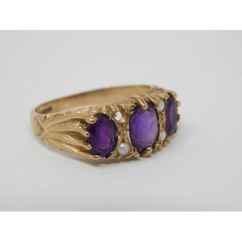 265 - 9ct Yellow Gold Ring Set with Amethysts & Pearls (One Pearl Vacant) Ring Size K: Gross weight 2.9g