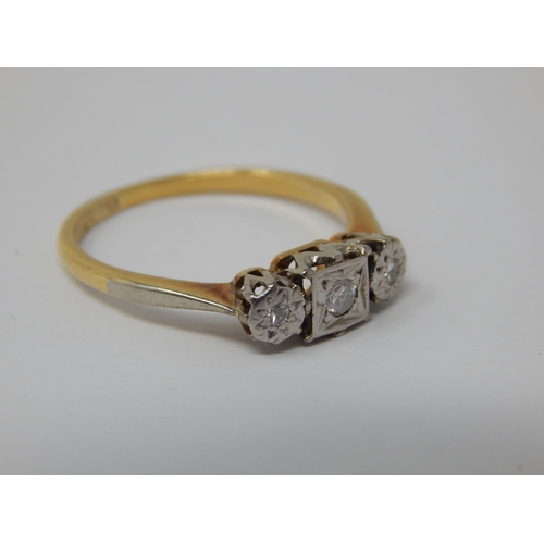 129 - 18ct Gold and Platinum 3-stone diamond ring: Size N: weight 2.7g