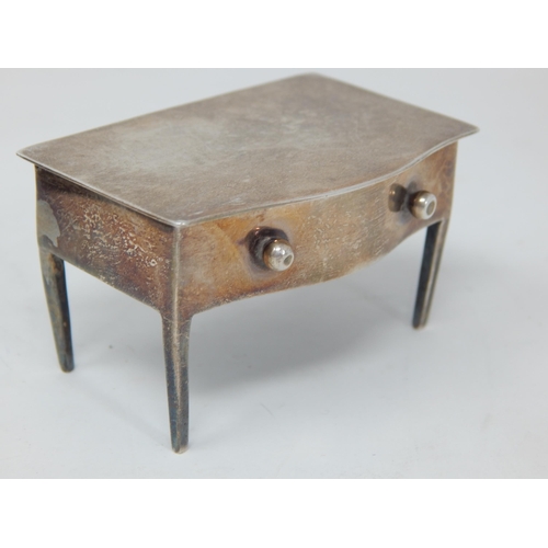 283 - George V Novelty Silver Double Stamp Box Formed as a Serpentine Fronted Table: Hallmarked Birmingham... 