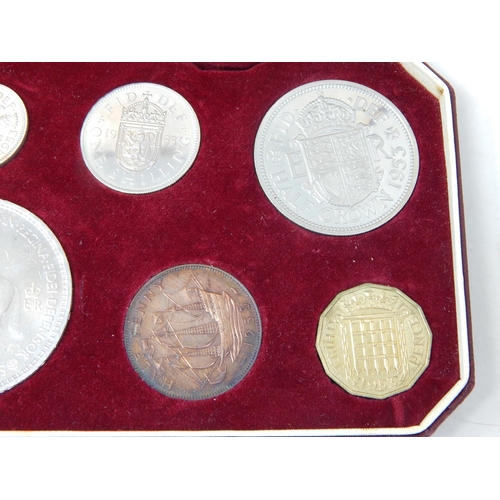 188 - Elizabeth II Coronation Proof Set 1953 in original maroon Royal Mint case of issue, brilliant, light... 