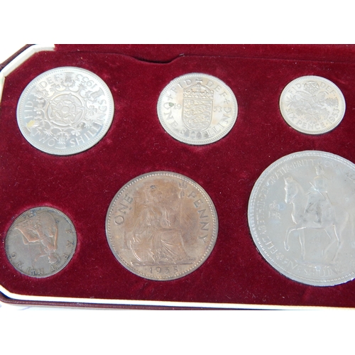 188 - Elizabeth II Coronation Proof Set 1953 in original maroon Royal Mint case of issue, brilliant, light... 