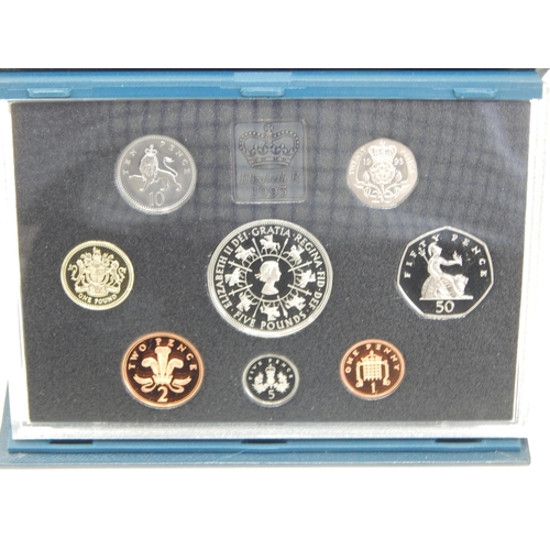 123 - UK Proof Sets 1993, 1994, 1995, 1996, 1997 all about as struck and housed in Royal Mint cases of iss... 