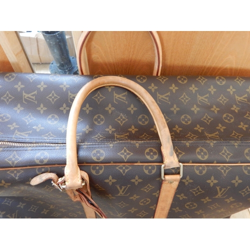 981 - LOUIS VUITTON: Soft Leather Suitcase: Measures approx 67cm x 47cm x 20cm