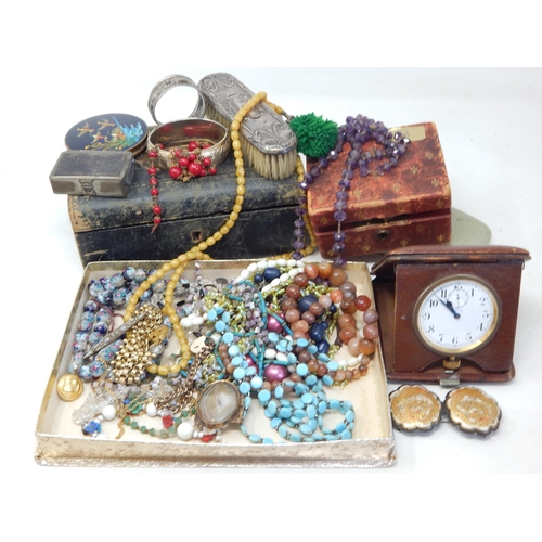 982 - Large Quantity of Victorian & Later Costume Jewellery, Including Necklaces, Bracelets etc (lot)