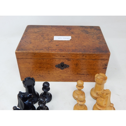 984 - Early 20th Century Boxwood Chess Set in Wooden Box.