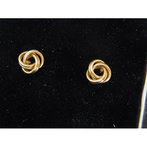 184 - A Pair of 18ct Yellow Gold Earrings weighing 2.9g with 9ct Gold Fastenings.