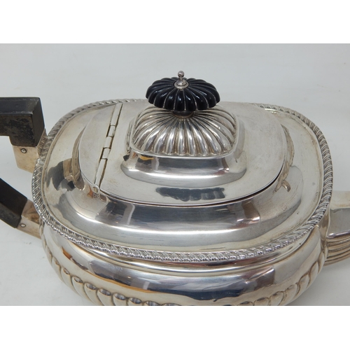 209 - Edwardian Silver Teapot: Hallmarked Birmingham 1910 by William Neale: Gross weight 651g