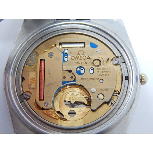 225 - OMEGA Seamaster Quartz 4125 Gentleman's Wristwatch with Day/Date Apertures: Gold Plated & Stainless ... 