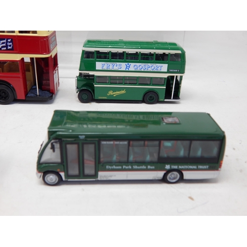 623 - Stagecoach, Railair, Rail-Link etc Die Cast Model Buses & Coaches: From The Estate of a Private Coll... 