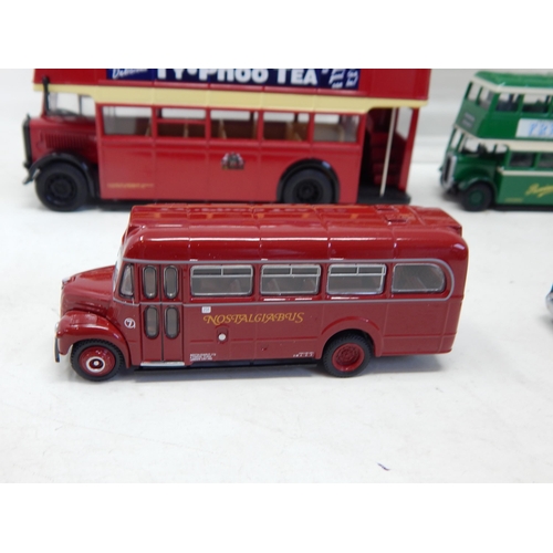 623 - Stagecoach, Railair, Rail-Link etc Die Cast Model Buses & Coaches: From The Estate of a Private Coll... 