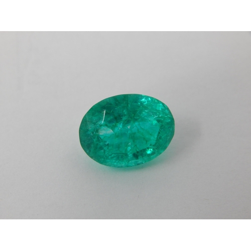 415 - A 8.65ct Oval Cut Emerald with G.I.L Certificate of Authenticity.