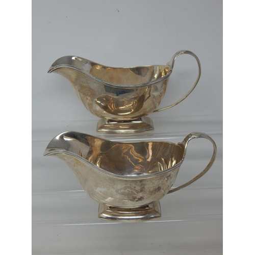 303 - Pair of Art Deco Silver Sauce Boats Hallmarked Birmingham 1936 by Adie Brothers: Weight 290g