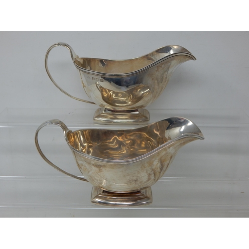 303 - Pair of Art Deco Silver Sauce Boats Hallmarked Birmingham 1936 by Adie Brothers: Weight 290g