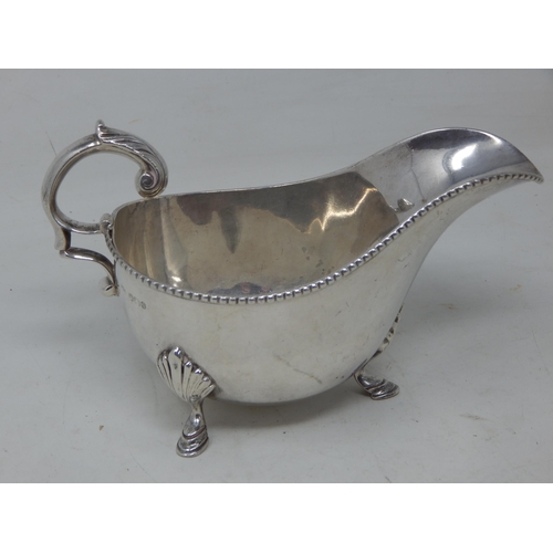 304 - Large Victorian Silver Gravy Boat Hallmarked Sheffield 1899 by Mappin & Webb: Weight 300g