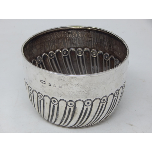 319 - Victorian Silver Sugar Bowl Hallmarked Birmingham 1898: Weight 140g