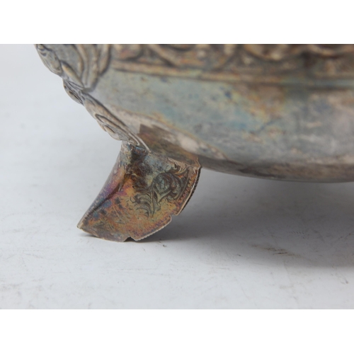 357 - Indian Silver Bowl, The Lid with Elephant Finial: Weight 312g