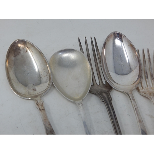 369 - Quantity of Foreign Silver Serving Spoons, Forks etc: Weight 440g