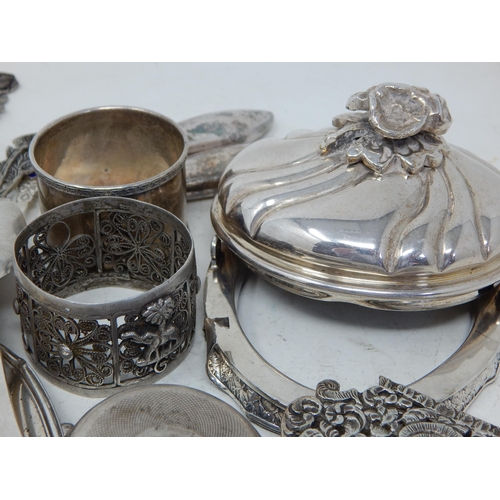 371 - Quantity of Foreign Silver to Include Spoons, Forks, Napkin Rings, Scrap etc: Weight 540g