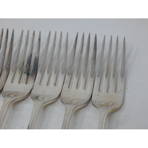 374 - 6 x Silver Dessert Forks Hallmarked Sheffield 1934 by Cooper Brothers: Length 17.5cm: Weight 274g