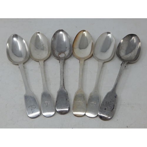 384 - 6 x Georgian & Later Silver Dessert Spoons: various Dates & Makers: Length 17.5cm: Weight 236g