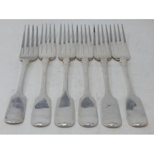 390 - 6 x Victorian Silver Matched Dinner Forks Hallmarked London 1843/77: Length 20.5cm: Weight 422g