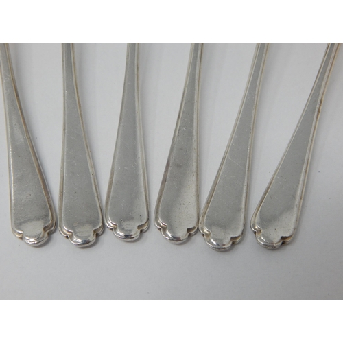 242 - Set of 6 Silver Coffee Spoons Hallmarked Sheffield 1935 by Walker & Hall: Weight 90g