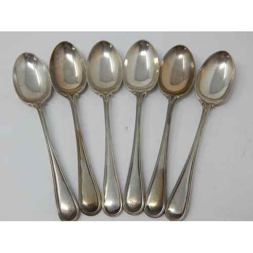 246 - Set of 6 Silver Coffee Spoons Hallmarked Sheffield 1924 by Thomas Bradbury: Weight 72g