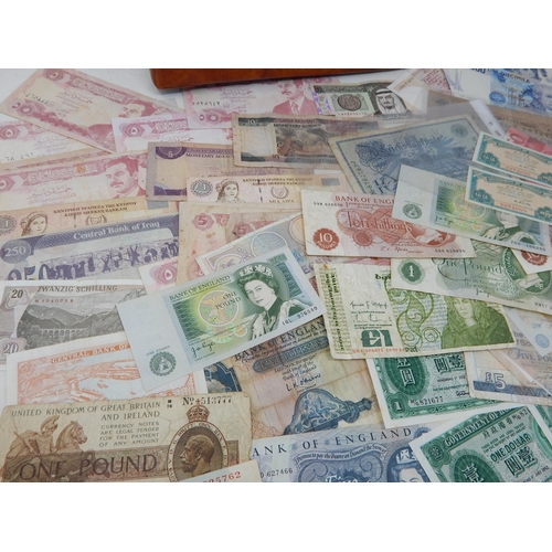 1 - Large collection of GB and World banknotes to include 3 x Hong Kong Dollars 1952 consecutive numbers... 