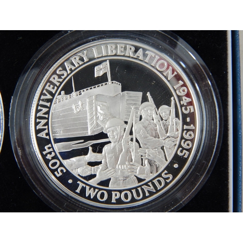 29 - Jersey and Guernsey Silver Proof Piedfort Two-Coin Two Pound Coin Set, brilliant, about as struck, a... 